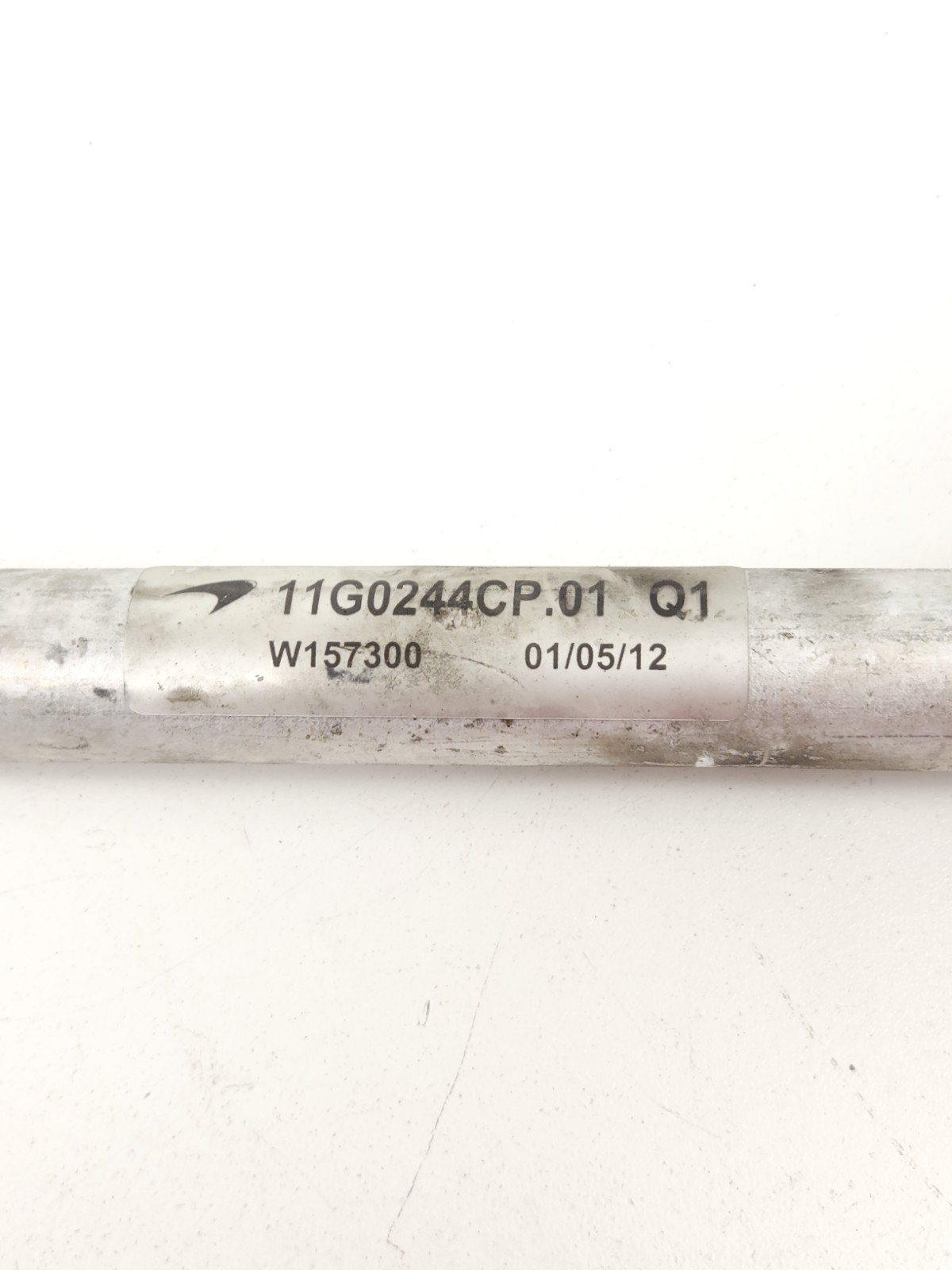 2012-2014 MCLAREN MP4-12C 650S OIL LINE HOSE PIPE OEM 11G0244CP