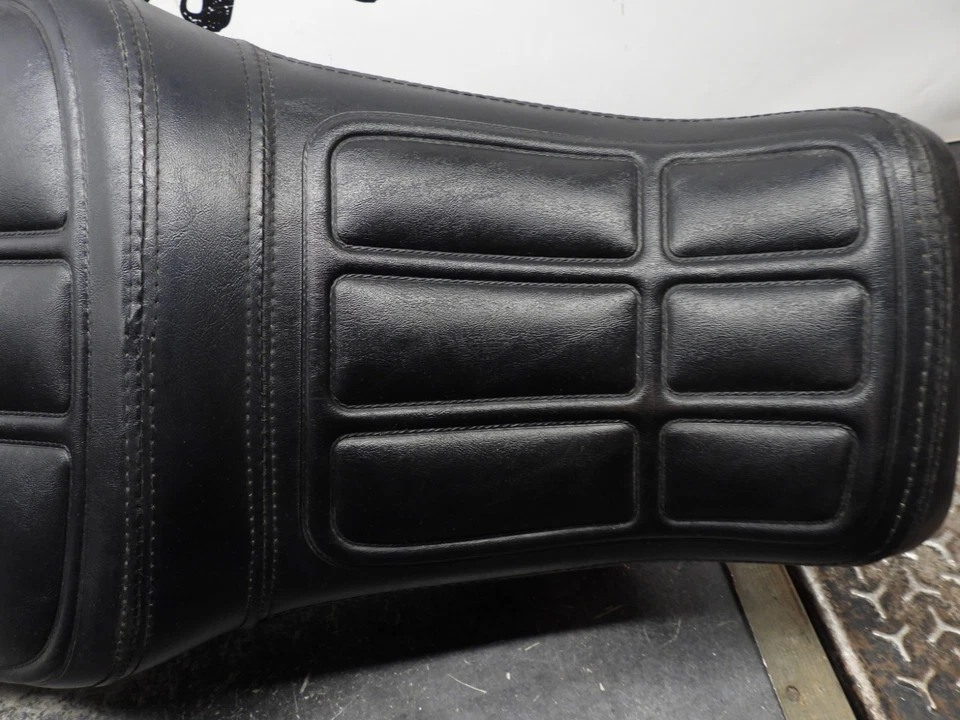 Honda V65 Magna 1984 VF1100 bonito asiento original 2934 Foto 4 de 4