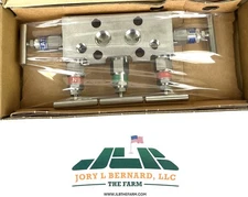 SCHNEIDER, 7MF9411-5CA, 5-VALVE MANIFOLD, 6000 PSI/420 BAR, 316 SST, 1/2"NPT NEW
