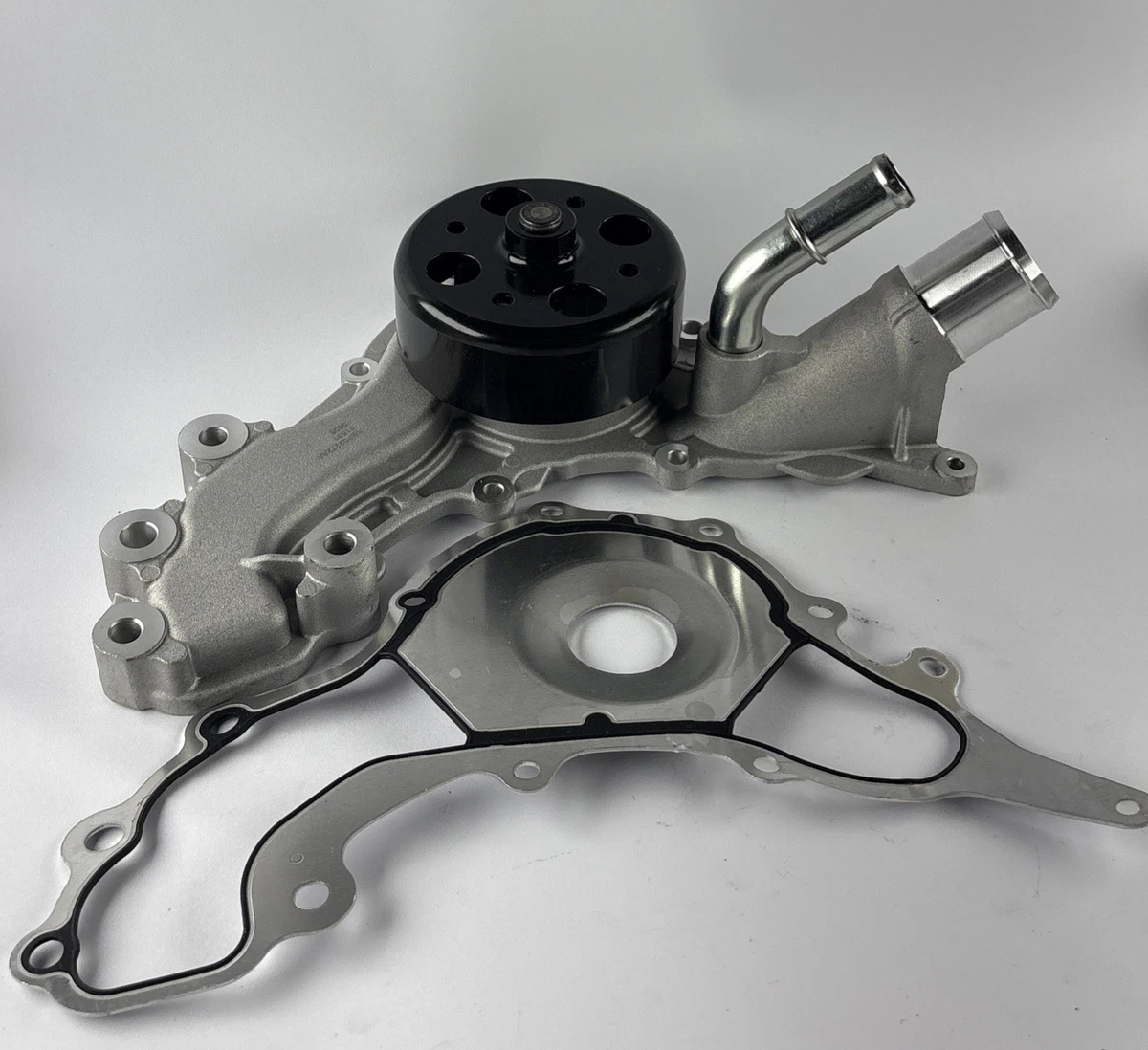 Genuine bproauto Engine Water Pump 1BP02272AA photo 1