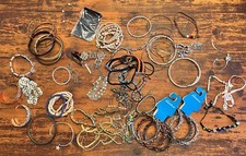 2 Lb Lot Of New  Used Costume Jewelry Bracelets