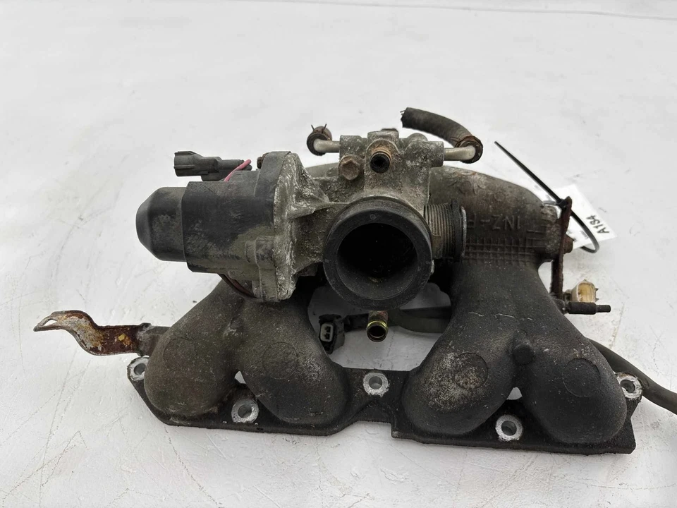 Colector de admisión de aire del motor Toyota Prius 2004-2009 1,5 L OEM Foto 4 de 4