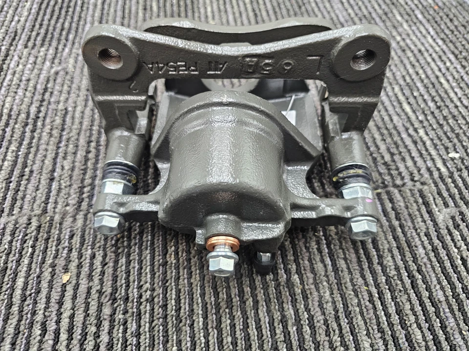 Pinza de freno de disco Cardone 19-B1812 para Toyota RAV4 1996-2000 1997 1998 1999 Foto 2 de 4