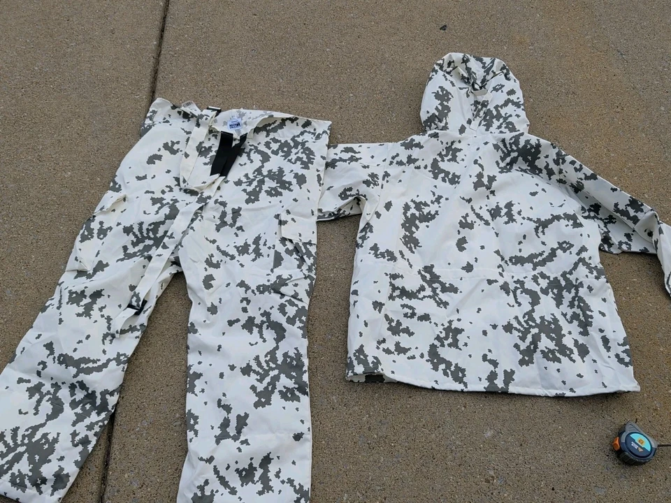 Varusteleka Sarma TST Lumipuku M05 Snow Camo Hunter 2 Piece Suit Mens 3XL NWT  - Image 2 of 4