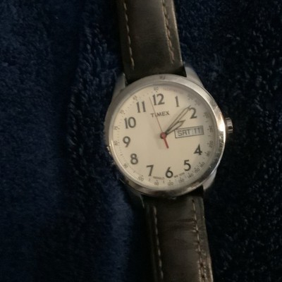 Timex Easy Reader Men's Quartz Wristwatch White Dial Day/Date Brown Leather Ban 