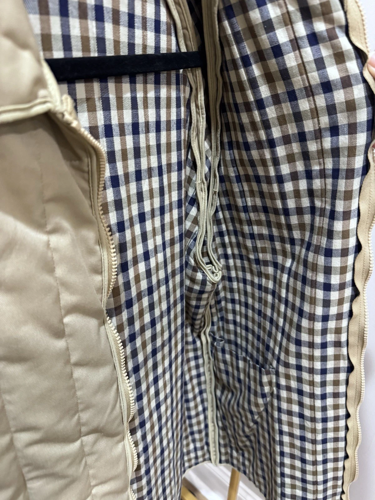 Vintage Aquascutum LondonMade in England Quilted JacketBeige Check Lined - product detail image 5