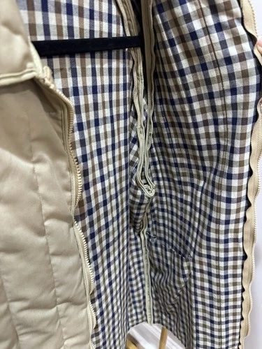 Vintage Aquascutum LondonMade in England Quilted JacketBeige Check Lined image 5