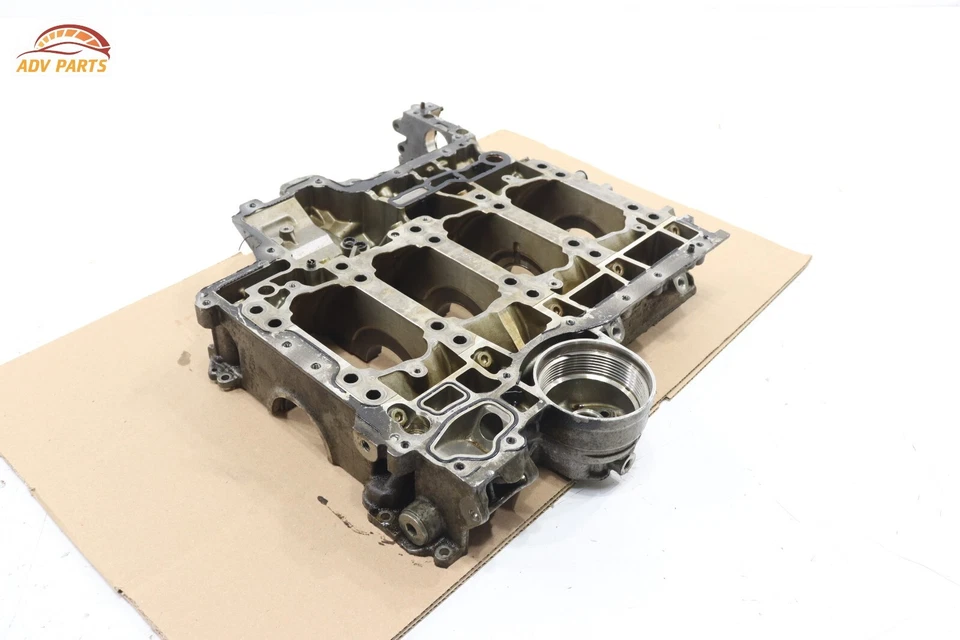 AUDI S6 2013-2018 4,0 L V8 turbo motor bloque de cilindros carcasa del cigüeñal OEM Foto 3 de 4