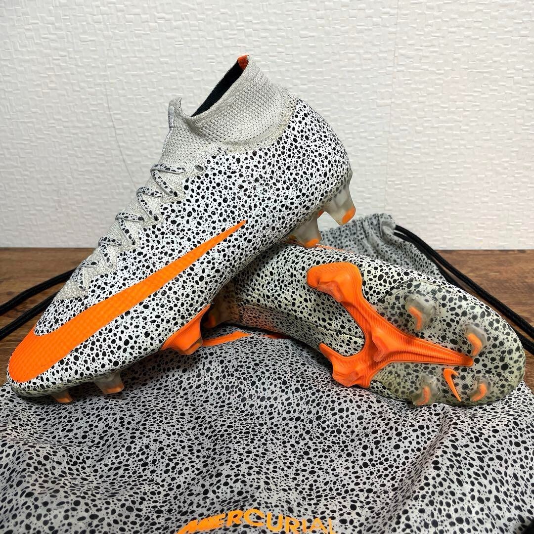 シューズ NIKECR7XMERCURIALSUPERFLY7ELITE FGSAFARI Nike Mercurial Superfly 7 Elite FG CR7 Safari used 25cm US7
