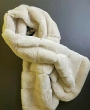 KARL LAGERFELD PARIS IVORY  FAUX FUR PULL THROUGH SCARF COLLAR NEW AUTHENTIC 
