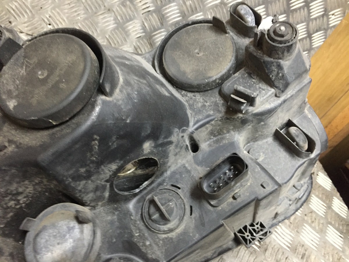 Ford Transit MK8 2.2 14-On Front Headlight Left N/S Damaged 