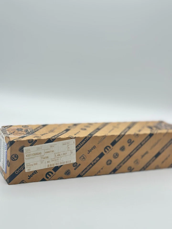 Genuine rear right door handle Jeep Grand Cherokee | K55113686AG - Image 3 of 3