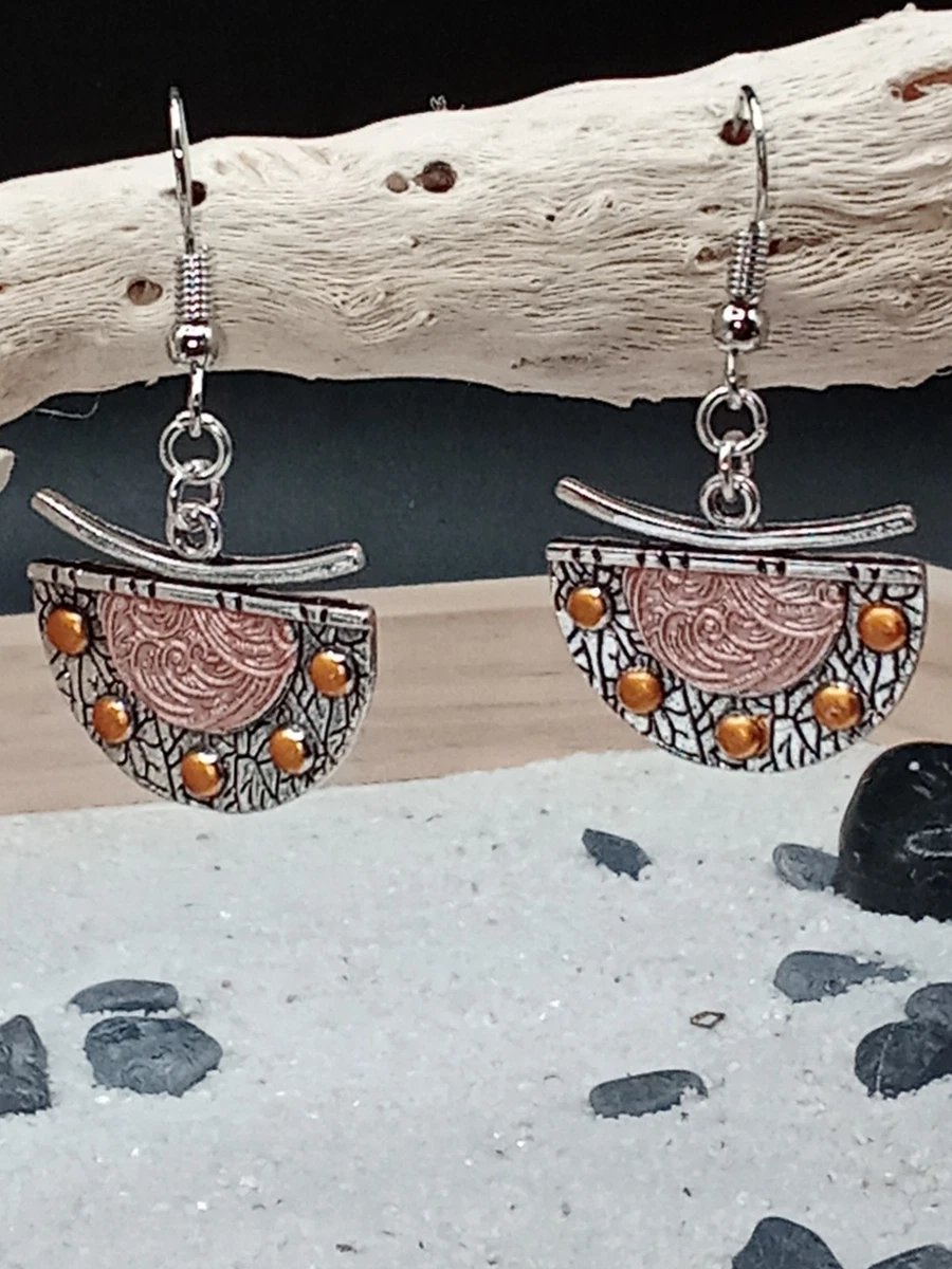 Boucles d'oreilles créoles fleurs au crochet couleur crème - Un grand marché