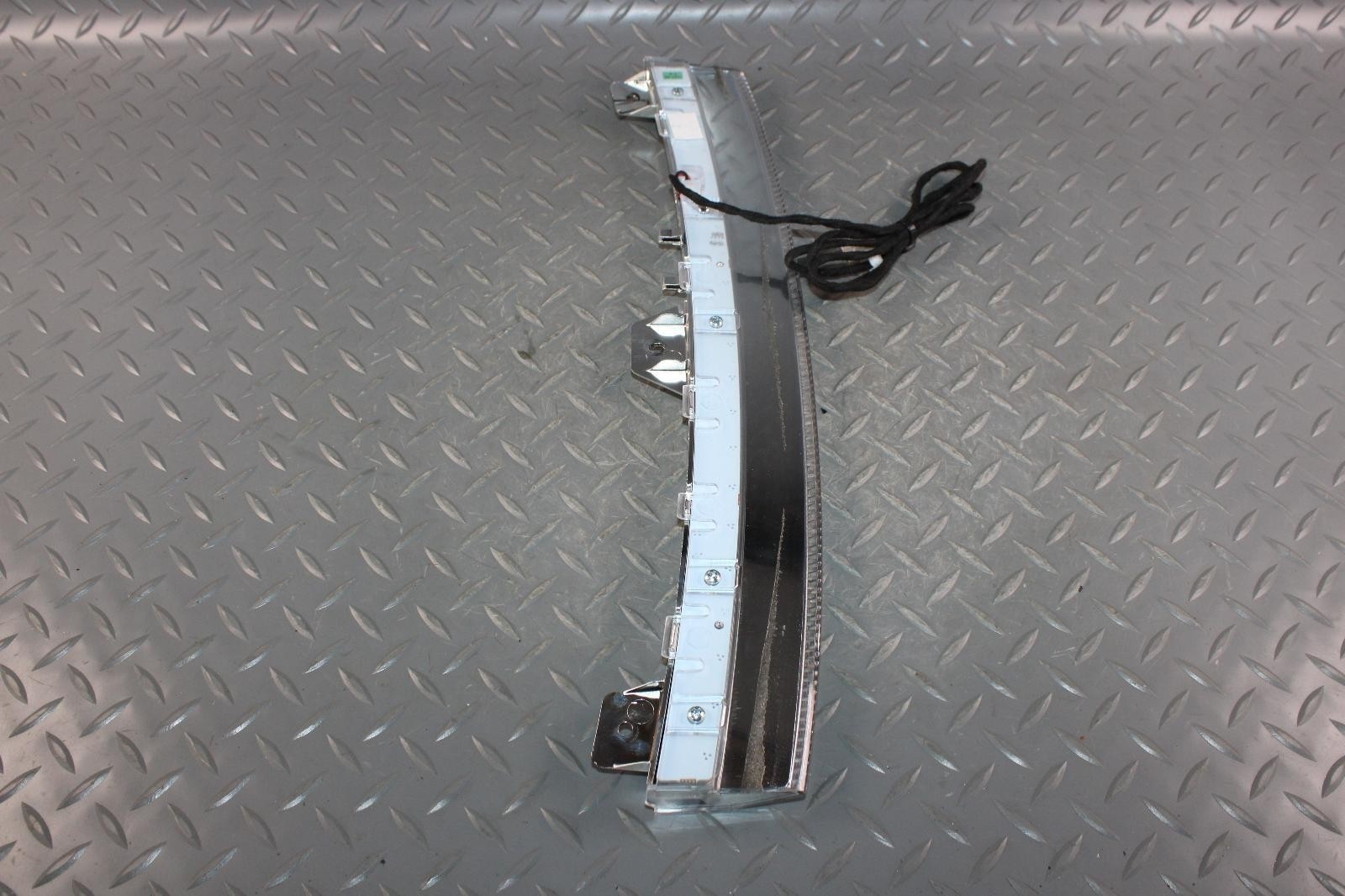 Maserati Quattroporte 2017-2022 Center brake light
