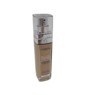 LOréal Paris Grundierung Make up Gesicht Flüssige Grundierung für gleichmäßigen