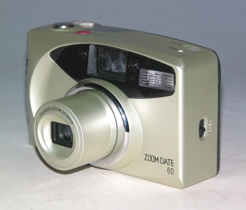 Fujifilm Zoom Date 60 Film Camera - Silver #6143 - Image 2 of 4