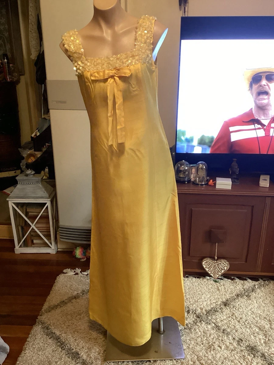 green emerald velvet dress Vintage 70s Australian Made Rosette Wedding Dress  Call Me The Breeze