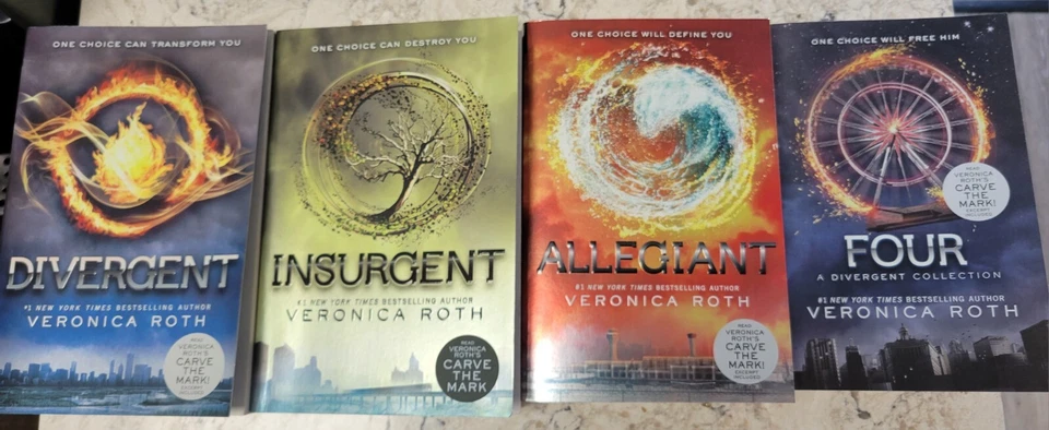 Divergent Book Series Saga Of Four - Image 2 of 4