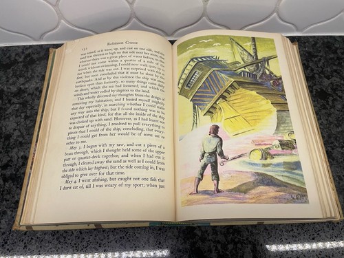 VINTAGE 1946 ROBINSON CRUSOE HB BOOK BY DANIEL DEFOE ILLUSTRATED BY LYND WARD - Picture 5 of 7