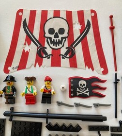 Lego Pirates: 6250 Cross Bone Clipper - 100% Complete - Beautiful Condition