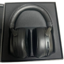 Sony MDR-Z7M2 Q Stereo Over-Ear Headphones Wired Black w/ Box