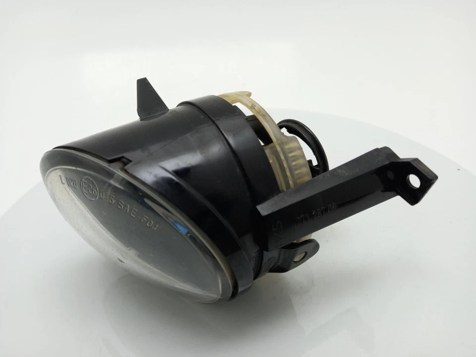 VOLKSWAGEN EOS Fog Lamp 2006-2016 2 Door Convertible - Imagem 3 de 4