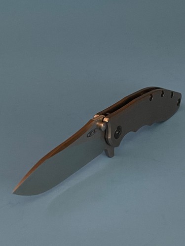 Zero Tolerance 0562TI Pocketknife - Gray