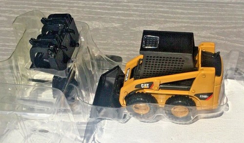 NORSCOT 1/32 CAT CATERPILLAR 226 SKID STEER LOADER W/ WORK TOOLS # 55036 NO BOX - Picture 7 of 12