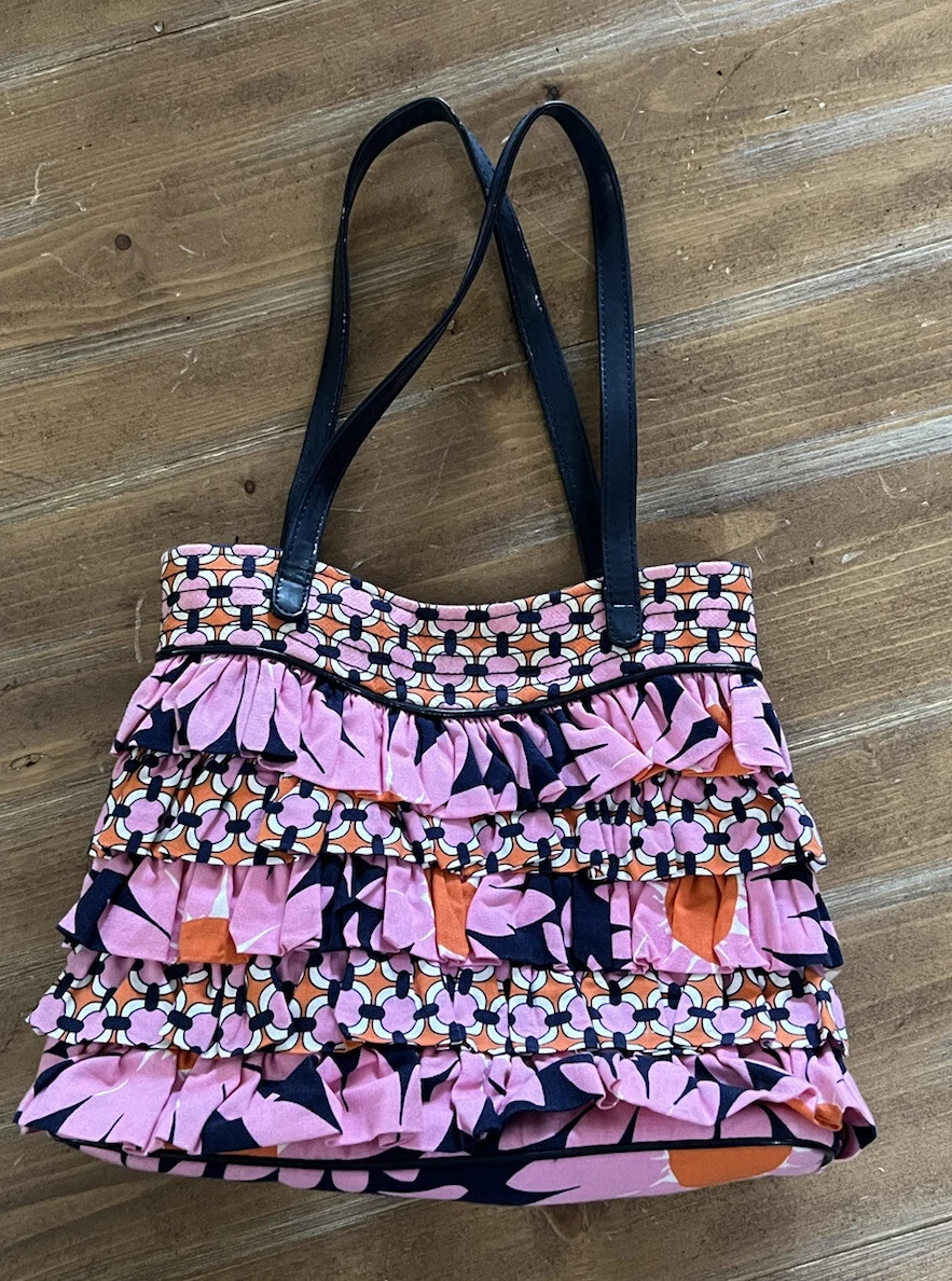 Show me vera bradley best sale purses