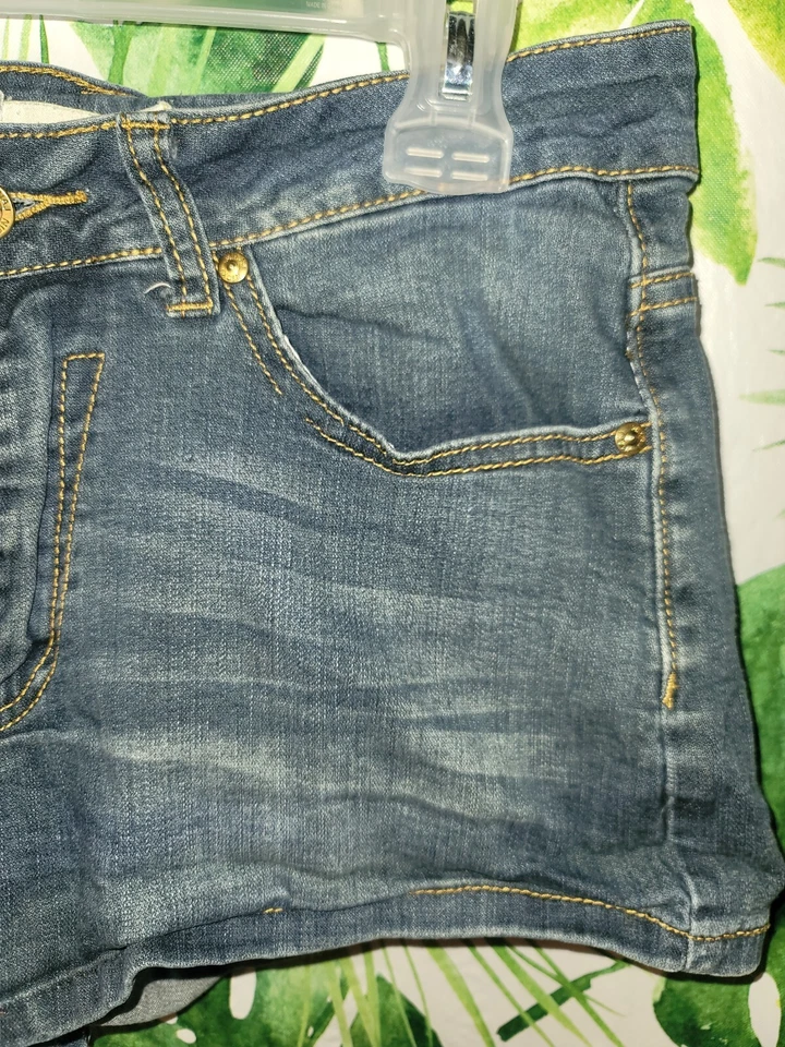 Pantalones Cortos Vaqueros Nicki Minaj Azul, Distressed High Rise, Mujer Talla 9/10” Foto 2 de 4