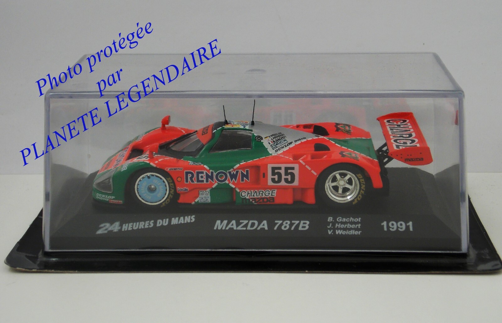 Mazda 787B 1991 miniature 1/43 IXO Altaya voiture de course miniature 24h du Mans en métal neuf