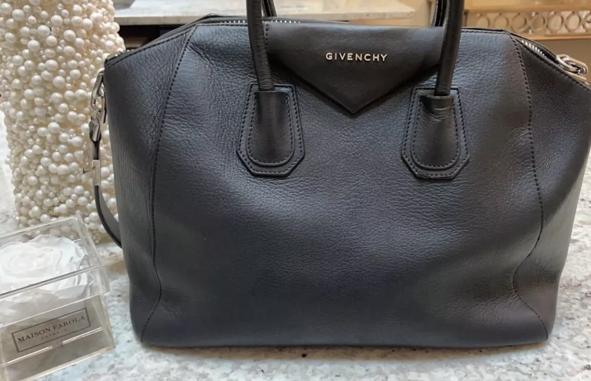 cangrejo cheque Electropositivo Givenchy Antigona Women&#039;s Black Shoulder Bag Large 33 | eBay