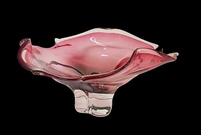 Mid-Century Modern Czech Art Glass Josef Hospodka Chribska Glassworks Bowl Pink