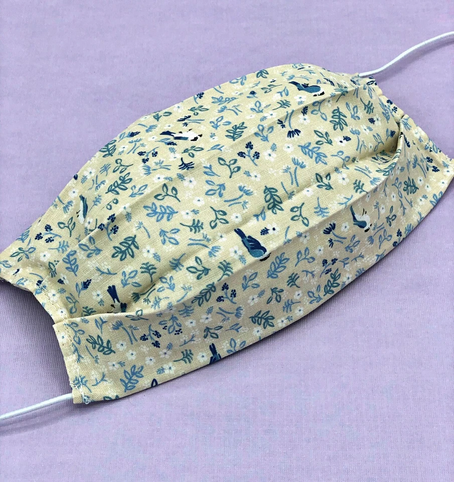 Mascarilla facial de algodón con bolsillo de filtro lavable hecha a mano pájaro floral botánico Foto 2 de 4