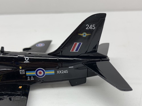 1/72Corgi Aviation Archive AA36003 British Aerospace Hawk T.1A '208'(R) Squadron - Picture 7 of 12