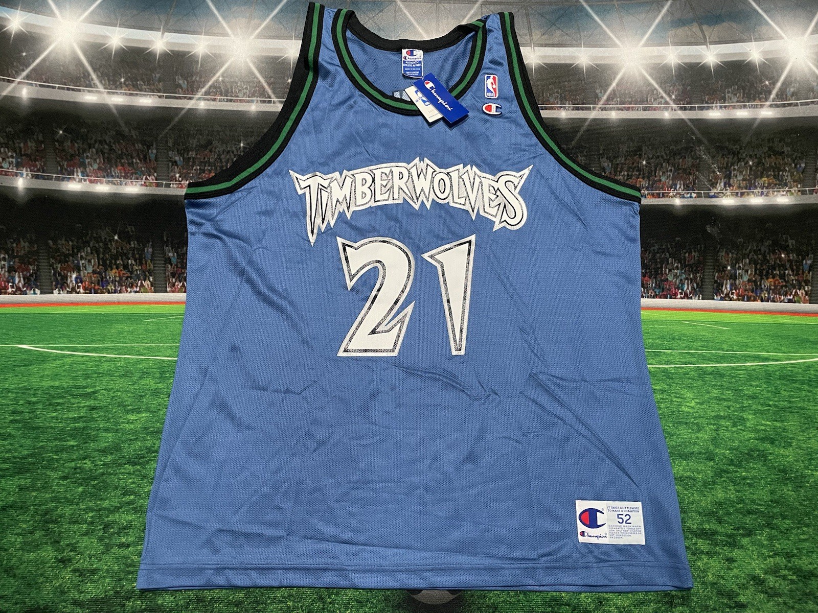 VTG Champion Minnesota Timberwolves Kevin Garnett #21 Jersey Sz 52 NWT