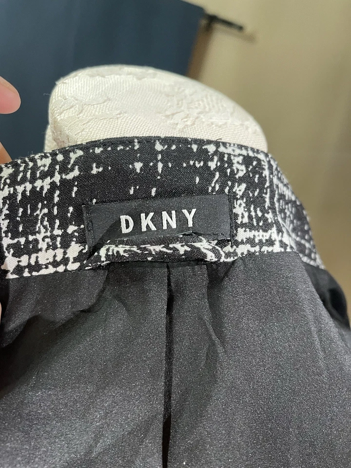 Chaqueta Blazer Mujer Blanco y Negro Cremallera Asimétrica Talla 16 Foto 4 de 4