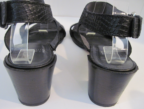 Stuart Weitzman Black Animal Print Leather Sling back T-Straps Sandals Size 8 M - Picture 4 of 5