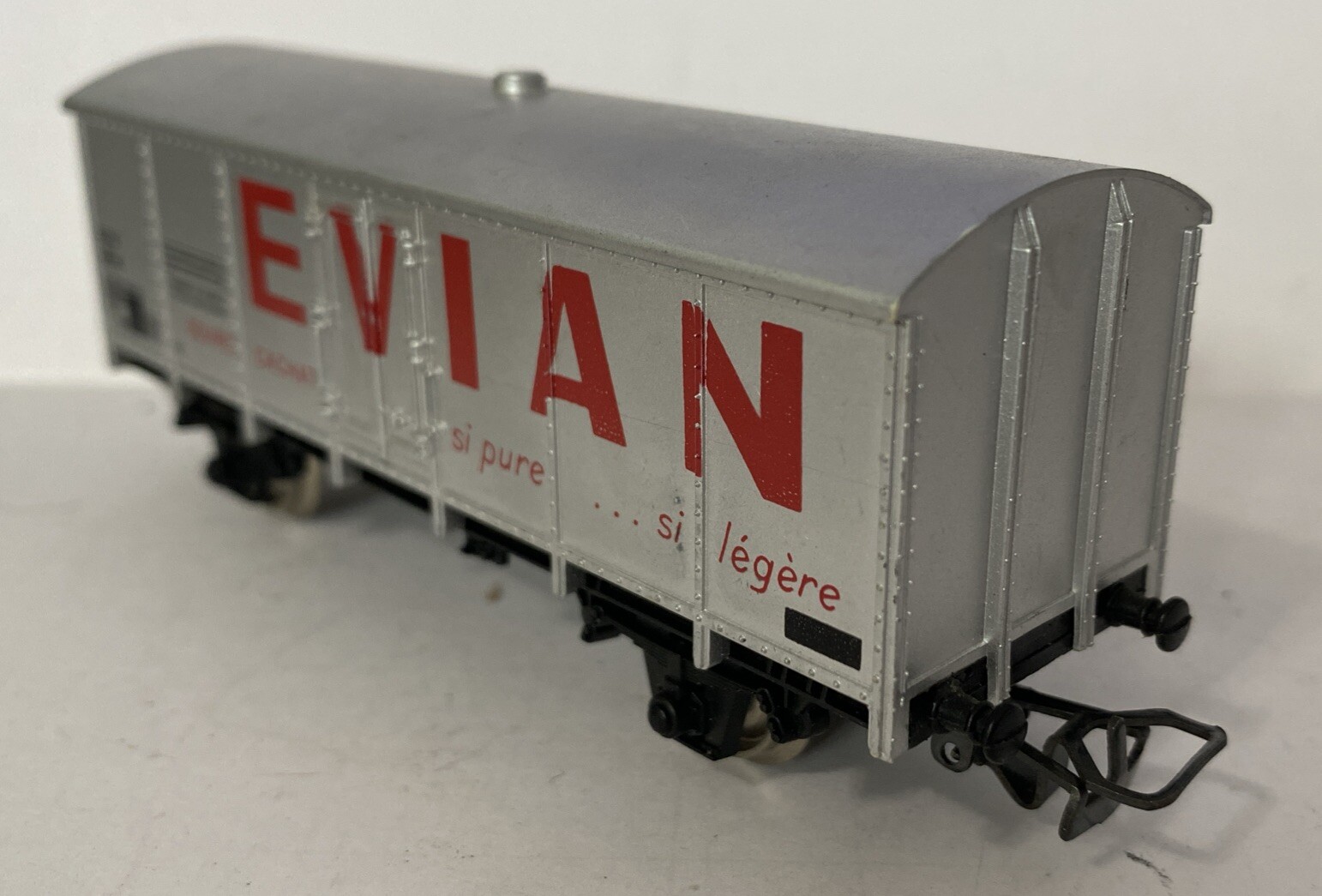 Picture 2 of 5