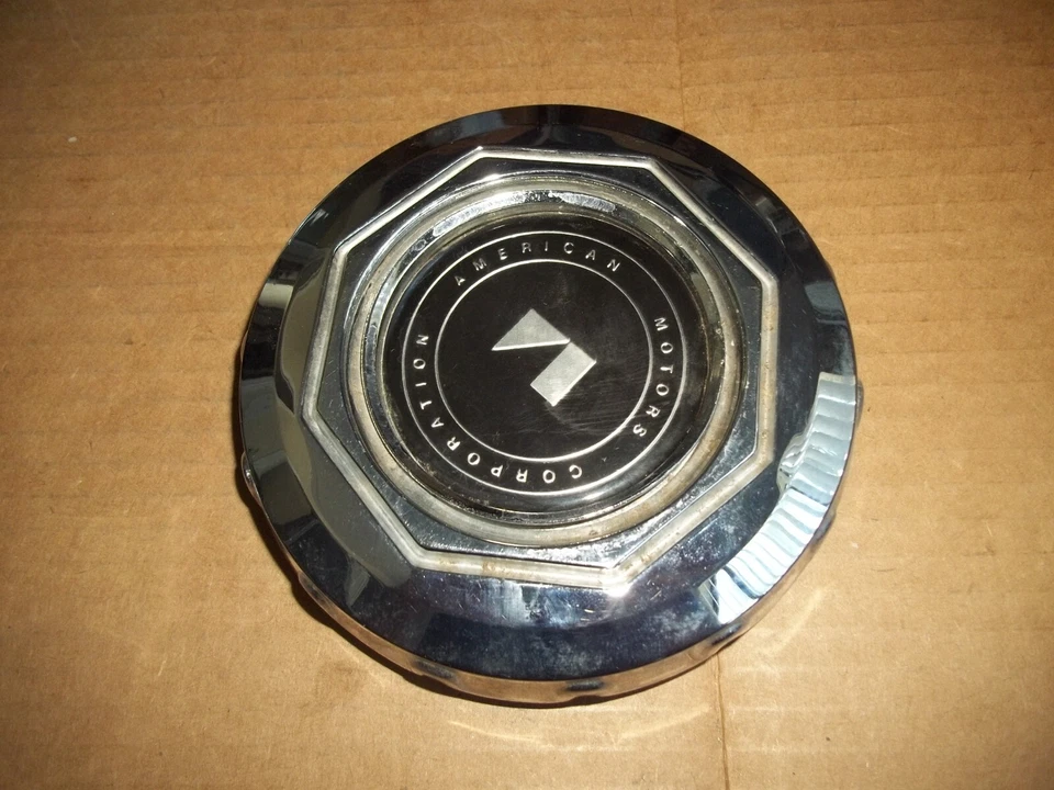 81 82 83 AMC Concord Spirit Tapacubos Llanta Cubierta Tapacubos Emblema Central CABLE 4 Foto 4 de 4