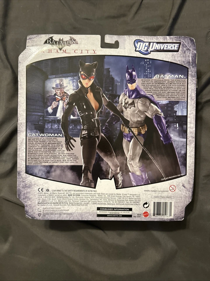 DC UNIVERSE BATMAN ARKHAM CITY CATWOMAN & BATMAN SET EDICIÓN LEGADO NUEVO Foto 2 de 4