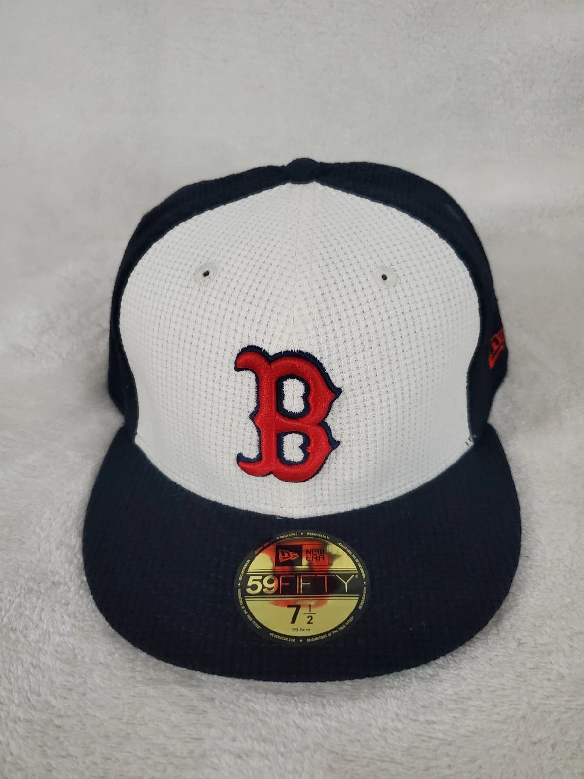 NEW ERA 59 FIFTY MLB BOSTON RED SOX THERMAL BLUE IVORY FITTED HAT SZ 7 1/2 NEW