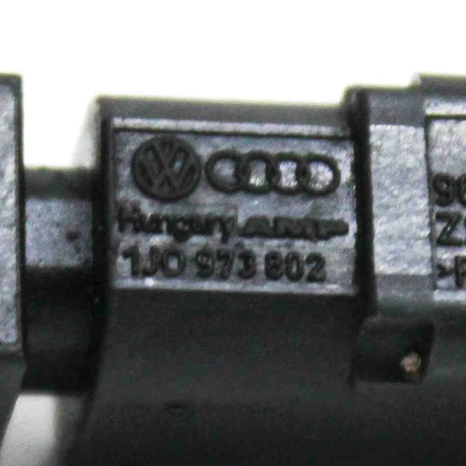 Sensore temperatura VW CC 358 1J0973802 03L906088BD 2.0 Diesel 103kw 2013 2683286 - Immagine 4 di 4