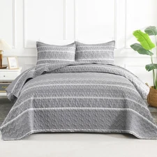 Grey Queen Quilt Bedding Set, 3 Pieces (1 Striped Boho Printed Quilt 90x96 Inch