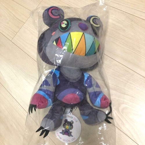 murakami ursa pillow