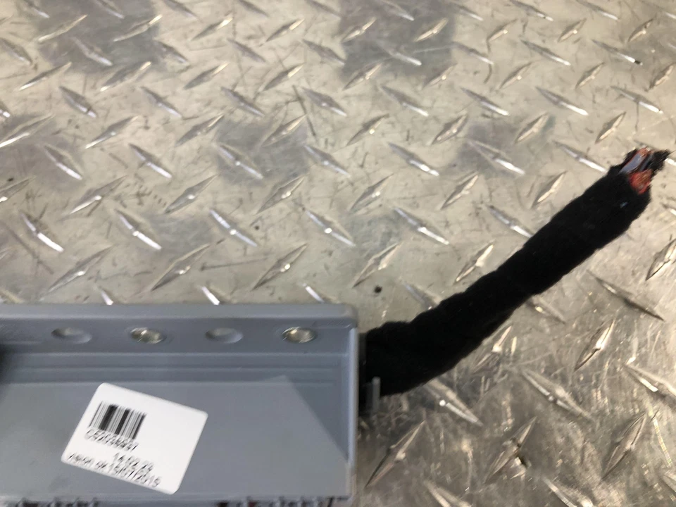 Caja relé de fusibles de cabina Fiat 500X 16-20 caja de fusibles coleta Q Foto 3 de 4