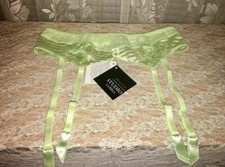 La Perla Spring in New York S Lace Garter Belt Green