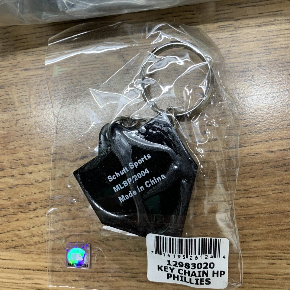 Schutt Sports 2004 Keychain Philadelphia Phillies Approx 50 Quantity - Image 3 of 4