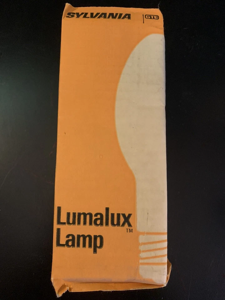 New Old Stock Lumalux High Pressure Sodium 70W Bulb Lamp Sylvania LU70 012 - Image 4 of 4