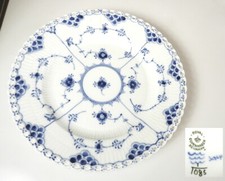 Royal Copenhagen BLUE FLUTED FULL LACE 1085 Luncheon Plate s 9 1/8"